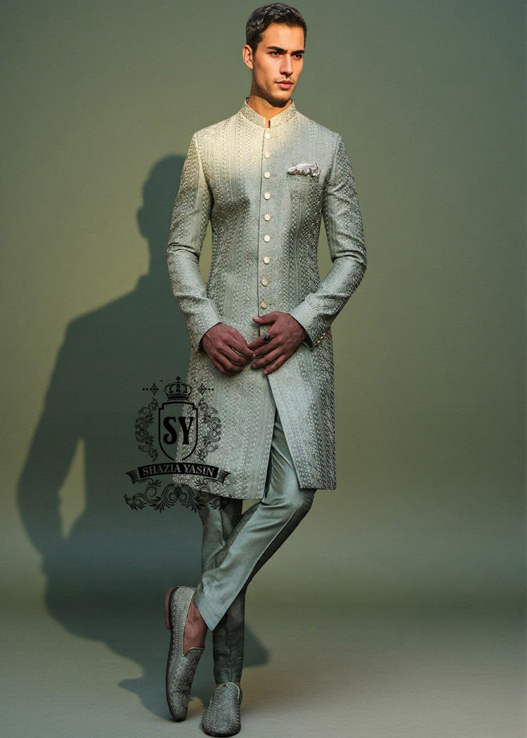 Sage Green Sherwani suit! A trend that combines style and originality.
The Sage Green Sherwani suit is a strong trend in men's fashion, bringing a sophisticated, modern look full of personality.