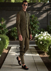Elegant Nori Seaweed Green Embroidered Prince Coat for Grooms Riyadh Saudi Arabia Designer Raw Silk Prince Suit