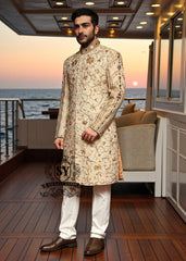 Light Beige takes center stage in this Sherwani suit, full of light, freshness, and elegance.
Designed for grooms who want a Luxury, bright, and stylish look.