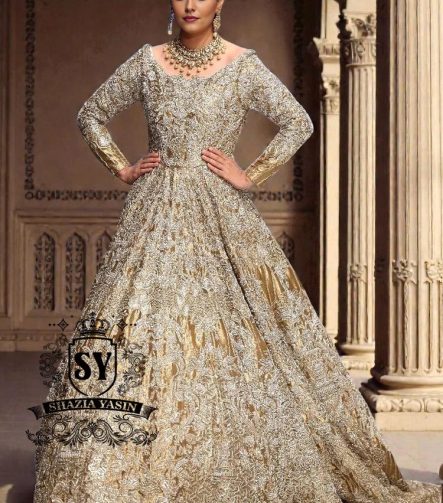 Heavy Bridal Luxury Wear for Wedding Rochester New York USA Golden Bridal Gown with long trails