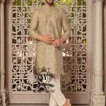 Unmistakable from every angle. A Kurta designed to leave an unforgettable impression.
The allure of details, the quality of materials, and the unmistakable style of Eid Special.