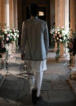A refined wedding Prince suit with a bold personality. The Luxury lines, and mandarin collar lend a unique and sophisticated elegance, perfect for those who want to stand out in style on their most important day.