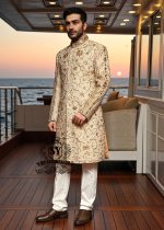 Light Beige takes center stage in this Sherwani suit, full of light, freshness, and elegance.
Designed for grooms who want a Luxury, bright, and stylish look.