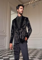 Men's Luxury Bespoke Embellished Black Velvet Tuxedo Weston Florida USA Buy Floral Embroidered Single-Breasted Tuxedo